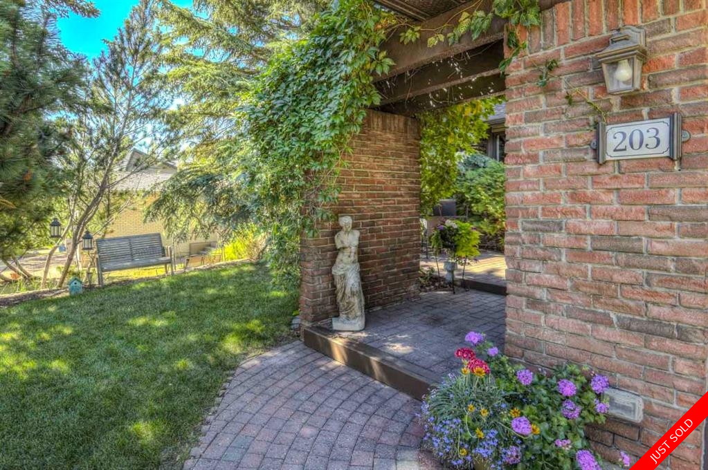 Pump Hill Detached for sale: 3 bedroom 2,132 sq.ft. (Listed 2025-05-02)