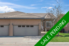 Shawnessy Row/Townhouse for sale: 3 bedroom 1,381.30 sq.ft. (Listed 2025-09-20)